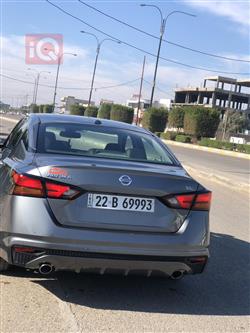 نیسان ئەلتیما